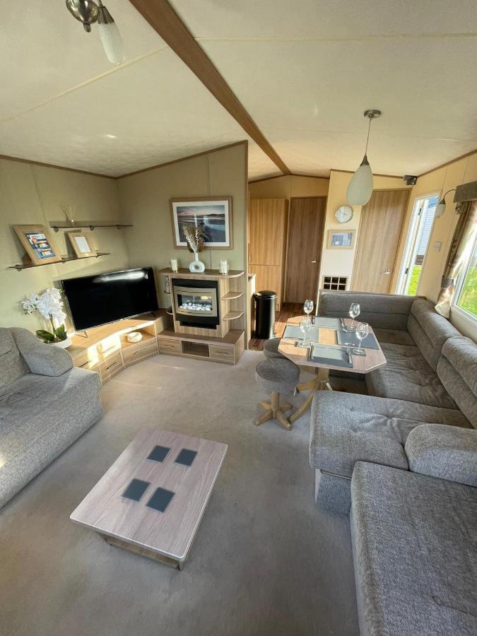 Golden Palm Resort - Appleby - Coastal Caravan Breaks Chapel St. Leonards Exterior foto